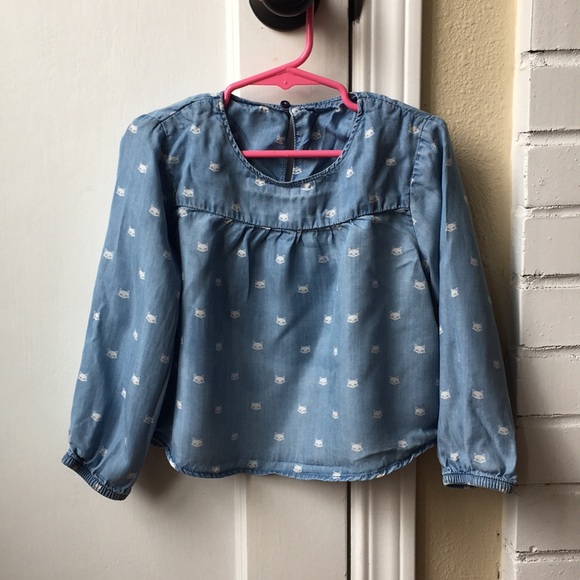 H&M Other - H&M cat blouse